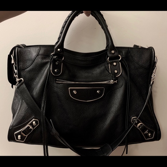Balenciaga Handbags - Balenciaga Classic Metallic Edge City w/ Silver HW